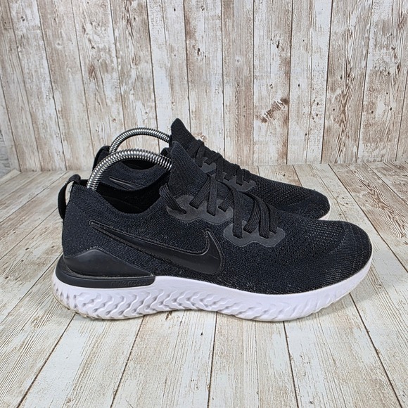 Nike Epic React Flyknit Running Shoes Black Cushioned Sneakers‎ BQ8927-002 9.5 - Picture 1 of 8